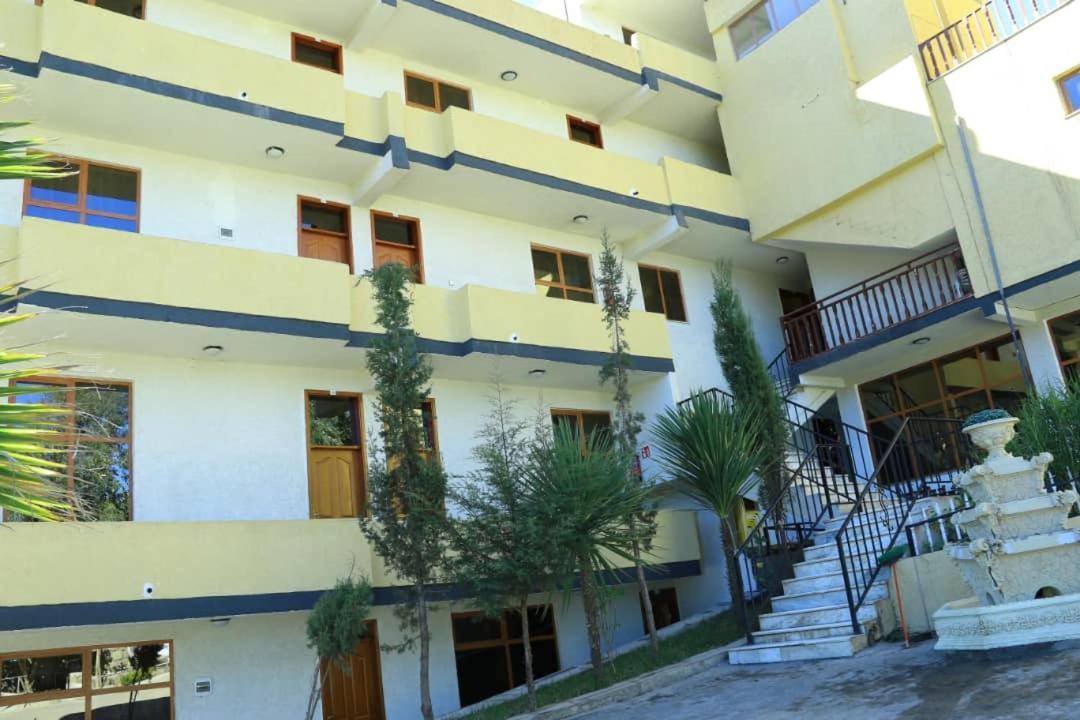 Joamla Hotel Dessie Bagian luar foto